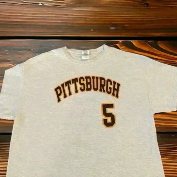 Pittsburgh Pirates MLB Josh Harrison “Jay Hay” #5 Men's size XL t-shirt. - Picture 1 of 3
